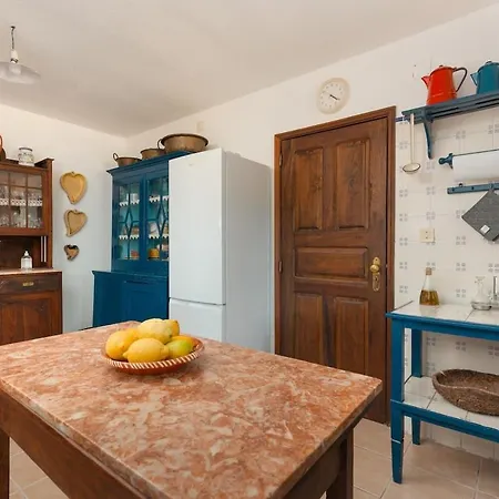 Regada - Relaxing Getaway In Spacious Farmland *