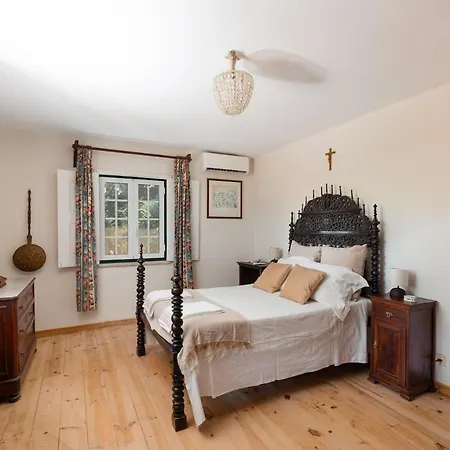 Regada - Relaxing Getaway In Spacious Farmland Chalet *